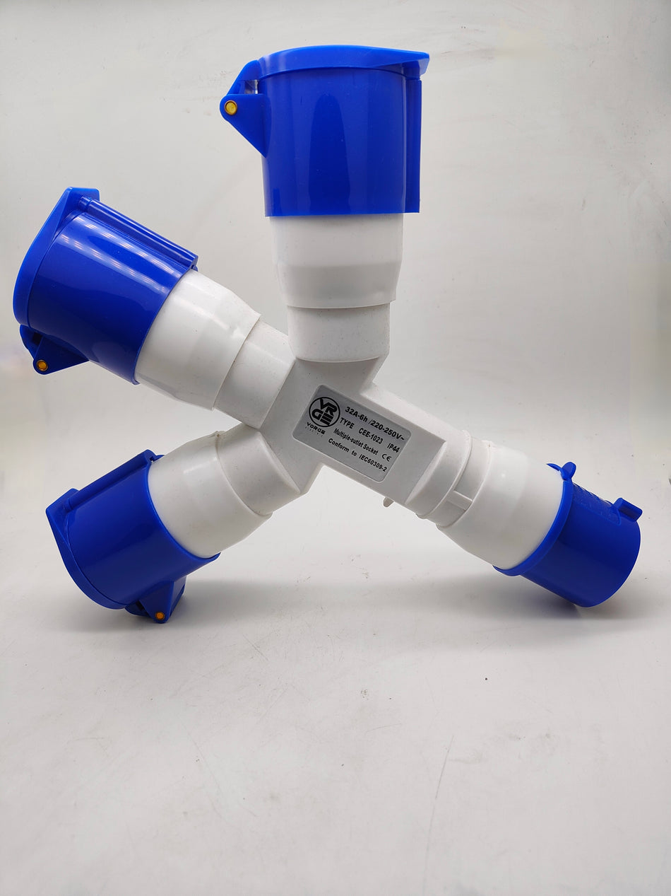 Cee INDUSTRIAL PLUG & SOCKET CABANG 3 ( INDUSTRIAL PLUGS & SOCKETS IP44 )